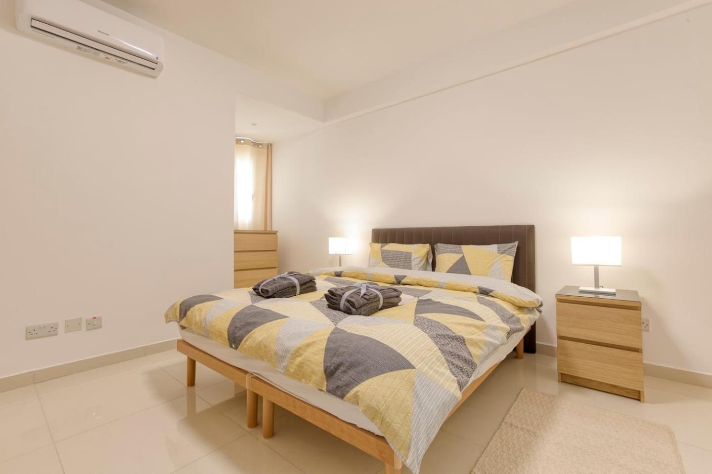 Beautiful Modern Central 2Br Apt Ta Xbiex Экстерьер фото